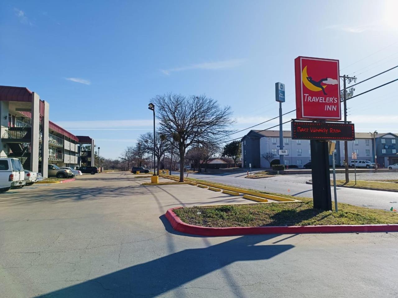 Travelers Inn By Oyo Wichita Falls Exterior photo